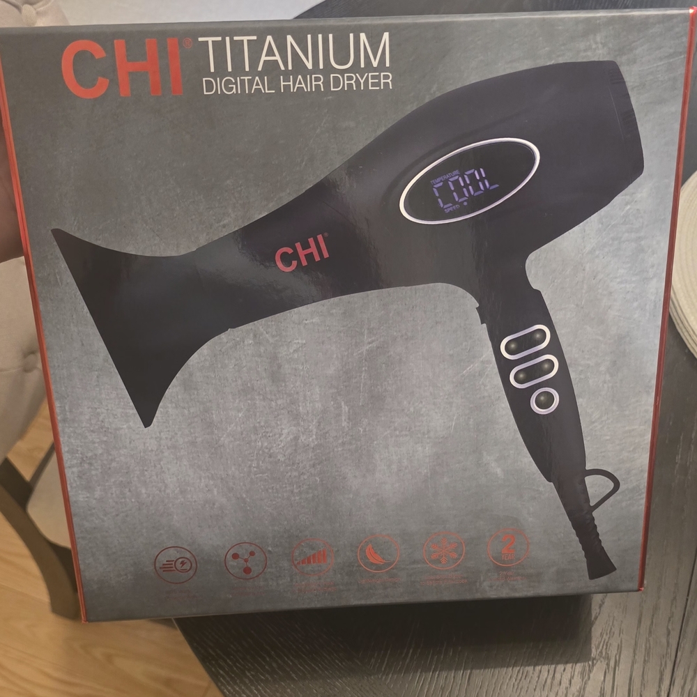 Chi Chi London Black Hair Dryer
